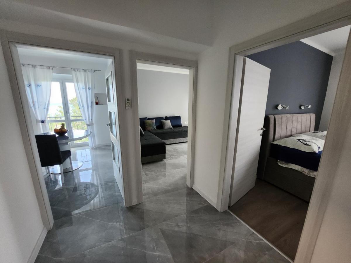 شقة Airport Split Kaštel Štafilić المظهر الخارجي الصورة