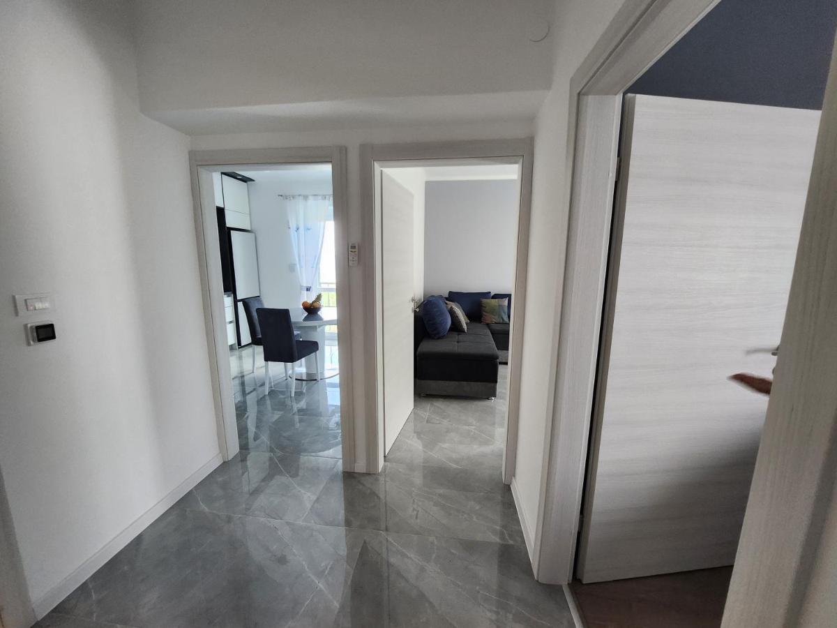 شقة Airport Split Kaštel Štafilić المظهر الخارجي الصورة